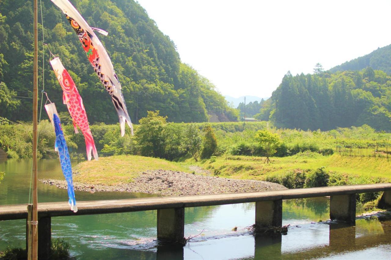 Nature Resort In Shimanto Funato  Bagian luar foto